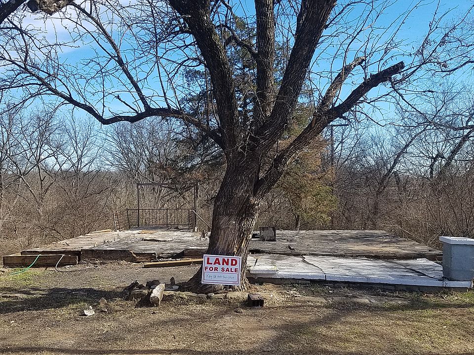1st image of 346 N 9th St