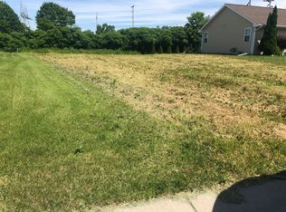 2349 High Meadows Ln, Neenah, WI 54956