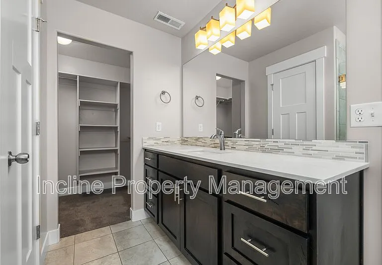 626 N Preserve Dr — Photo 13