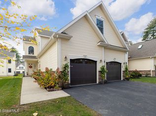 65 Cornerstone Dr, Ballston Spa, NY 12020