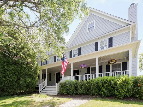 345 Wiggins Street, Greenport, NY 11944