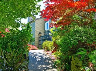 3901 Fremont Ave N APT 304, Seattle, WA 98103