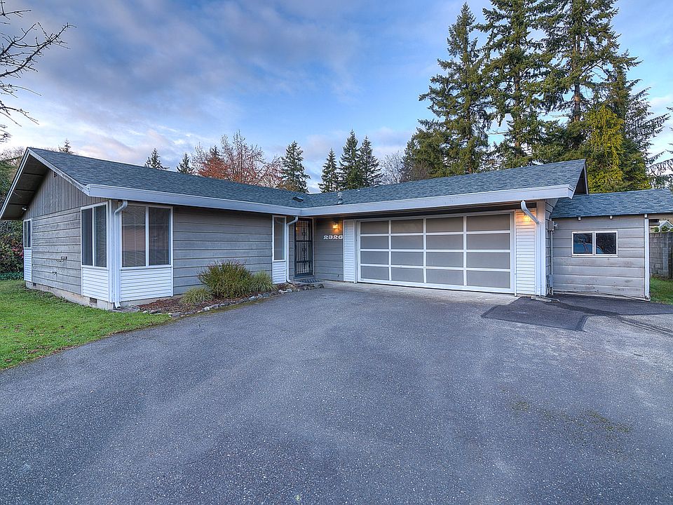 1st image of 2326 Ponderosa Dr SE