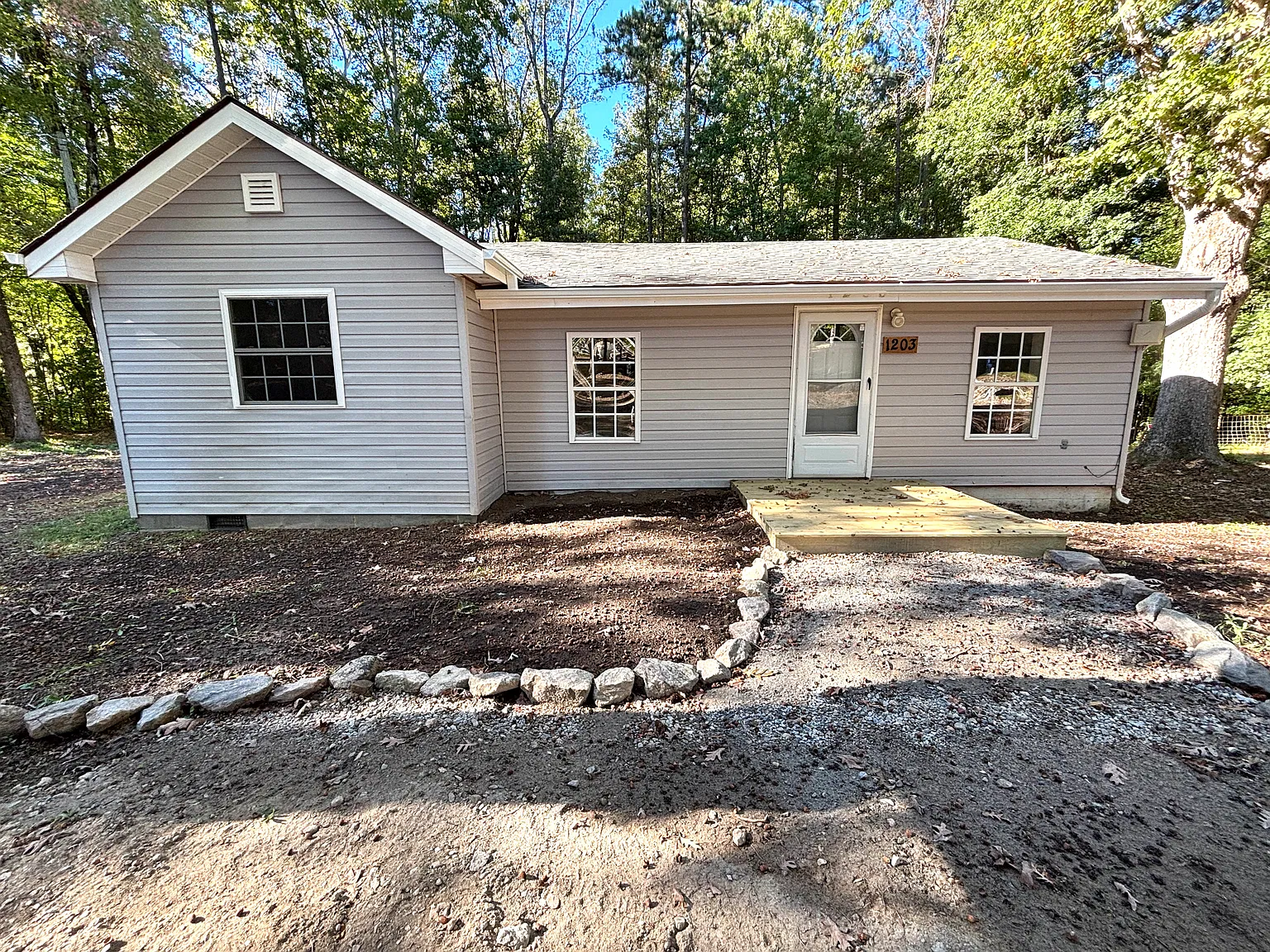 1203 N Mecklenburg Ave. — Photo 1