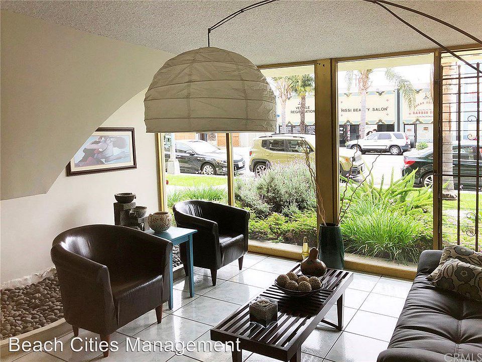 1st image of 215 Atlantic Ave APT 205