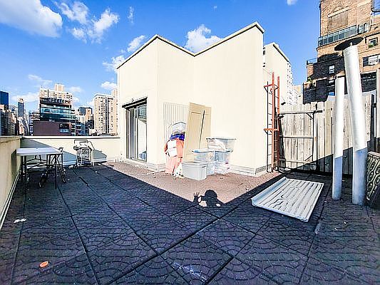 2nd image of 115 Lexington Ave #6D