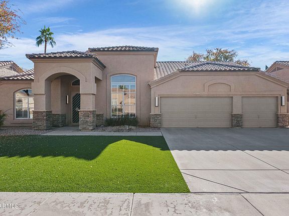 2nd image of 5643 W ORCHID Lane