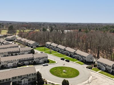 665 Center St Unit 611, Ludlow, MA, 01056