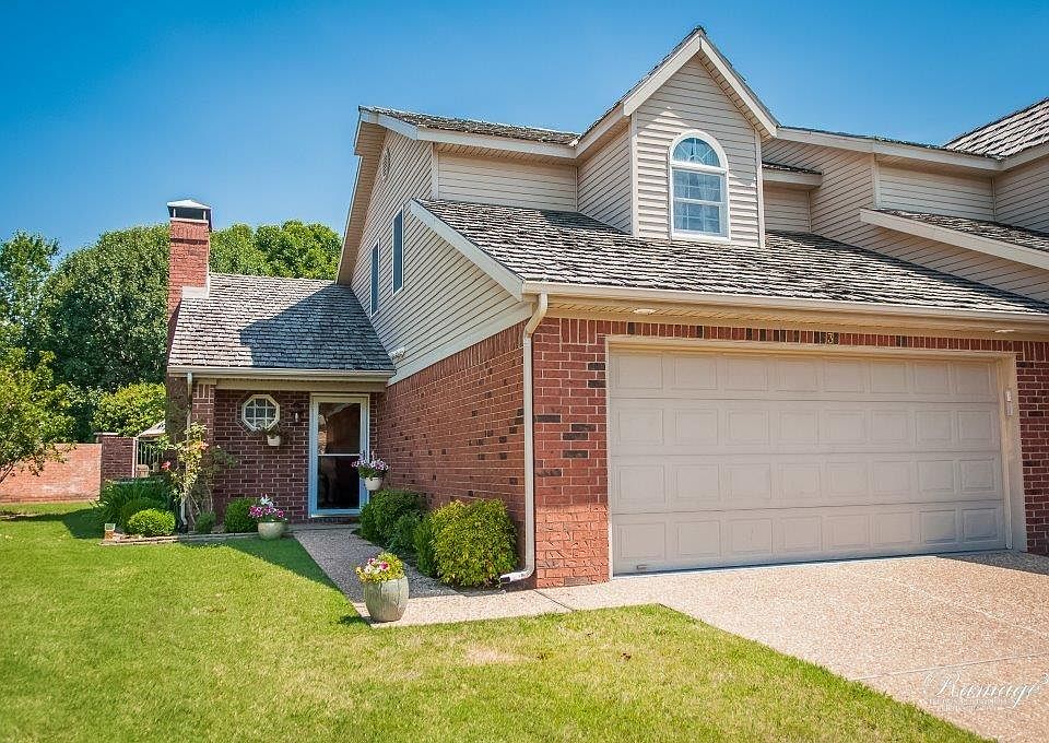 1st image of 3 S Prairie Dunes Dr