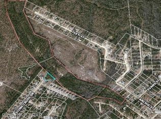 1048 Stone Cross Dr, Spring Lake, NC 28390