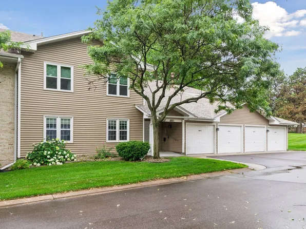1799 1/2 County Road East E #30, Saint Paul, MN 55110