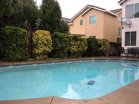 5th image of 2832 Babson Dr