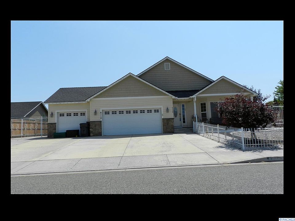 1st image of 4212 Segovia Dr