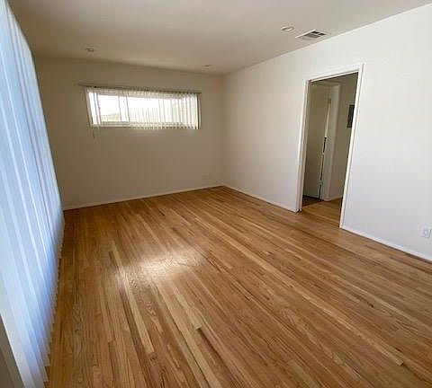 3rd image of 1210 N Formosa Ave APT 2