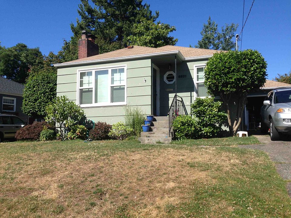 2nd image of 6821 23rd Ave NE