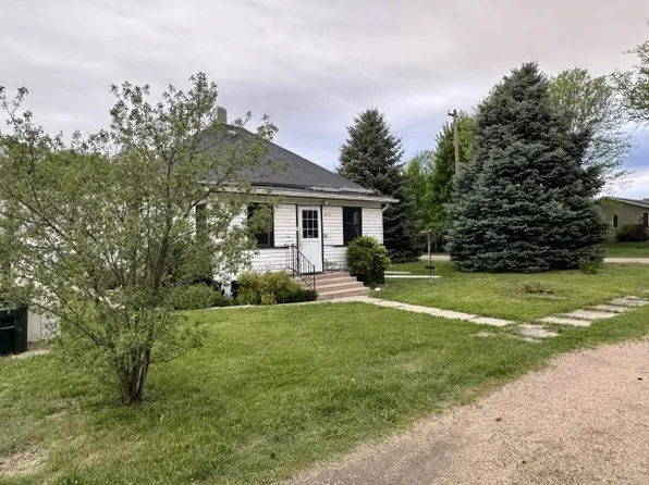 412 N Parnell St, Stuart, NE 68780