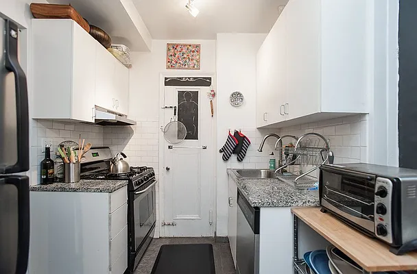 Rented by Emor Management Inc. | media 16