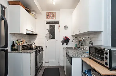 Rented by Emor Management Inc.