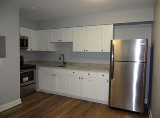 1060 N Wheeling Rd APT 2A, Mount Prospect, IL 60056