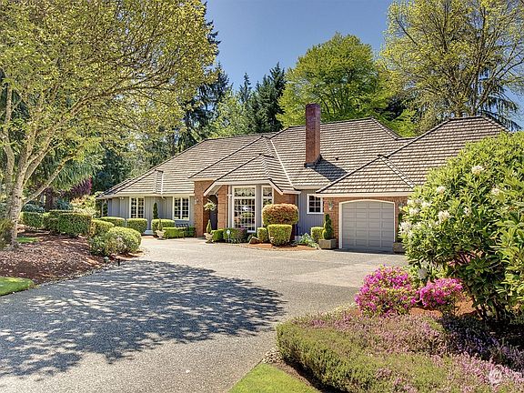 3rd image of 14123 212th Drive NE