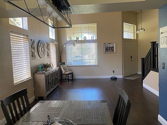 4th image of 14478 Silver Creek Dr