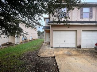 10807 Mathom Lndg APT 1, Universal City, TX 78148