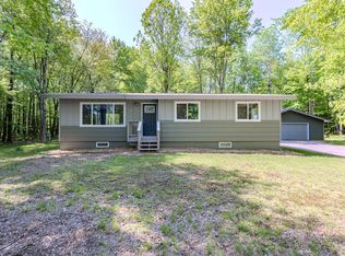6153 Velvet Lake Rd, Rhinelander, WI 54501
