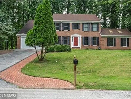200 Colesville Manor Dr — Photo 1