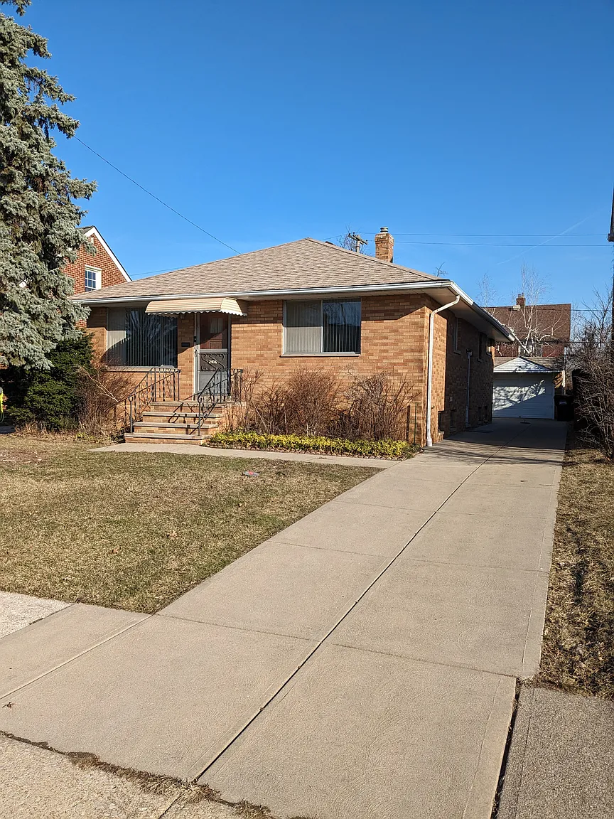 2906 Brookview Blvd photo 1