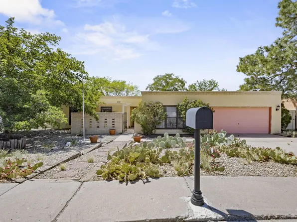1113 Wagon Train Dr SE, Albuquerque, NM 87123