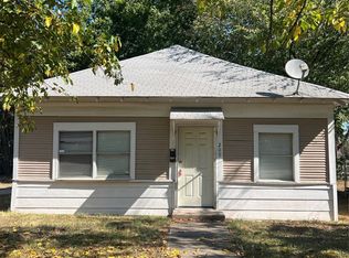 209 11th St NE, Ardmore, OK 73401