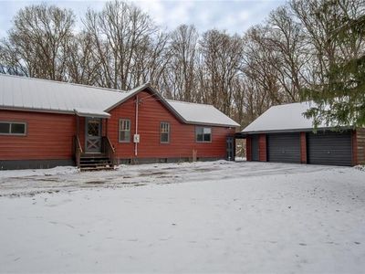 3828 North Shore Drive, Eau Claire, WI, 54703