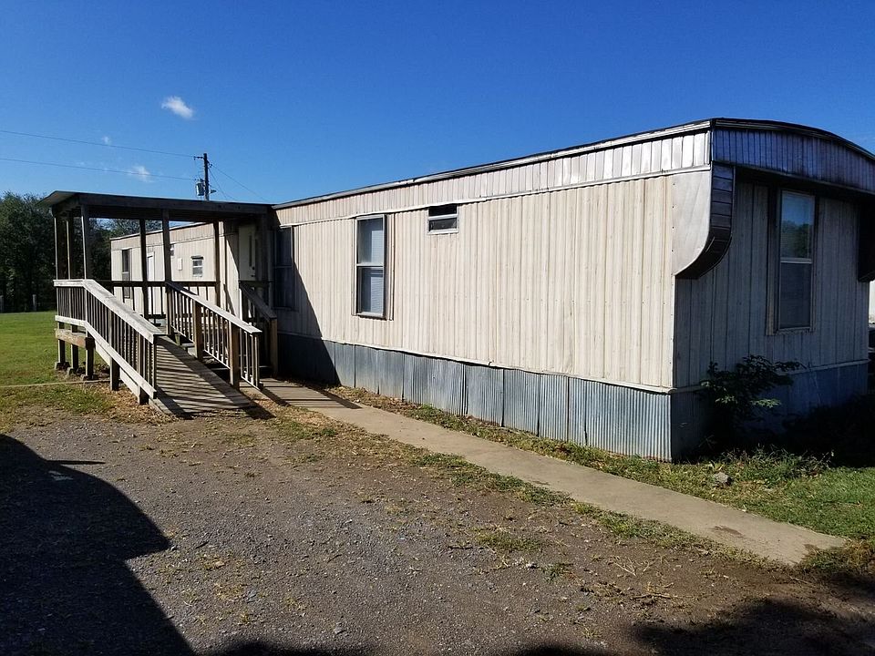 1st image of 22623 E 775th Rd #2