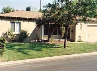 1104 Half Moon Dr, Modesto, CA 95350