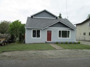 8615 32nd St W, University Place, WA 98466