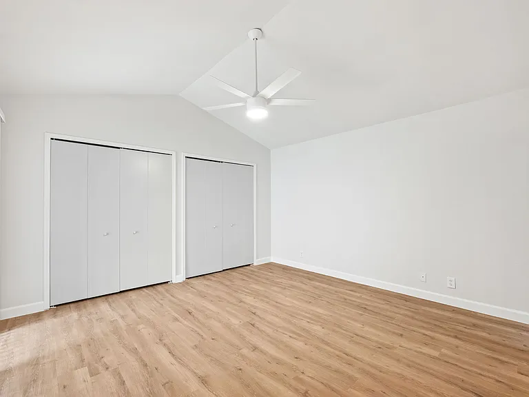13018 Brook Garden Ln — Photo 14