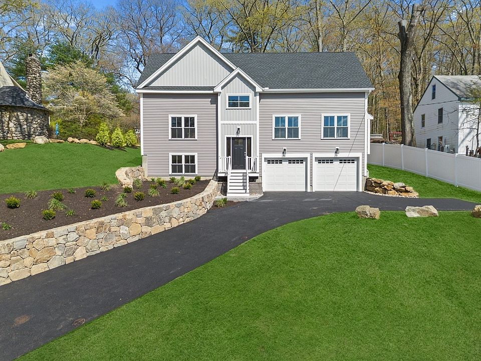 1st image of 301 Maple Ave