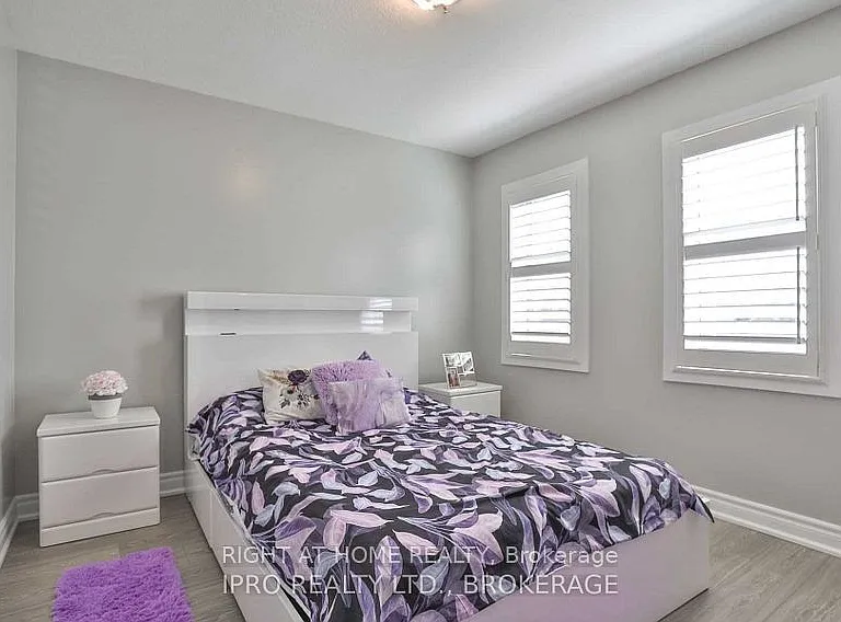 20 Bradshaw Dr — Photo 28