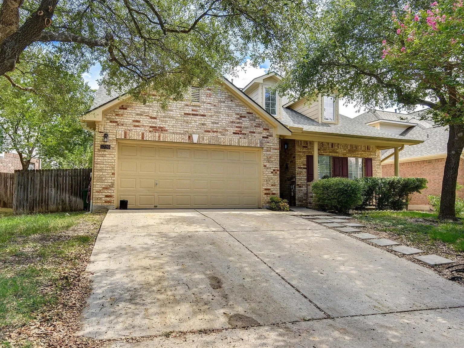 4 bed, 3.0 bath, 2425 sqft, $2,500 — Photo 3