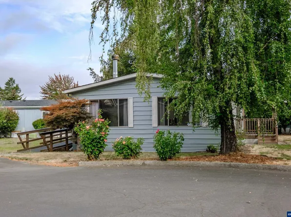 5050 Columbus St SE Unit 63, Albany, OR 97322