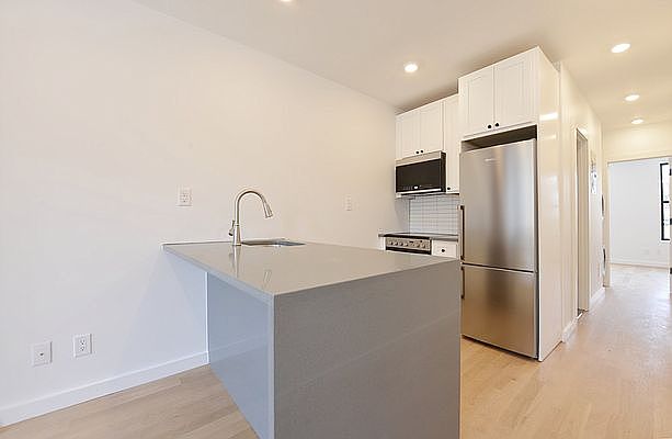 1st image of 201 Prospect Ave #1R