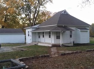 401 Hammond St, Waverly, KS 66871