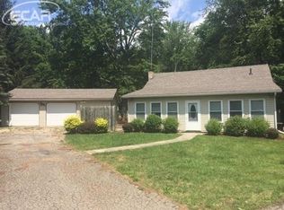 7391 E Coldwater Rd, Davison, MI 48423