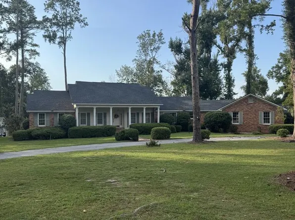 912 S Lakeshore Dr, Valdosta, GA 31605