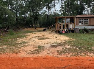 133 E Jonquil Ave, Defuniak Springs, FL 32433