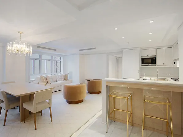 21 E 61st St APT 5F, New York, NY 10065