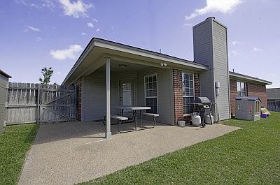 2nd image of 601 Pebble Creek Dr