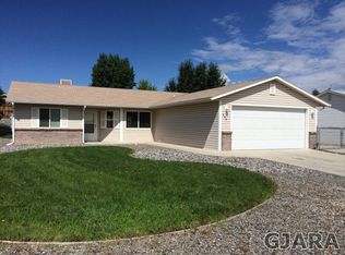 469 Cougar Run Ct, Clifton, CO 81520