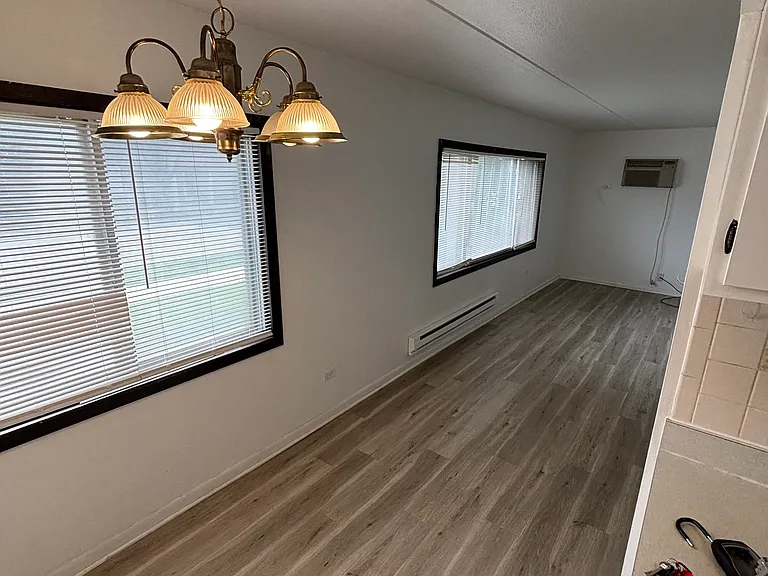 7305 Circle Ave #101 — Photo 2