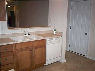 4th image of 9920 Cove Point Ct